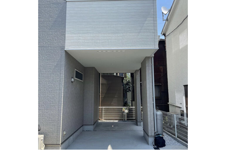 横浜市鶴見区　店舗　新装工事 完成
