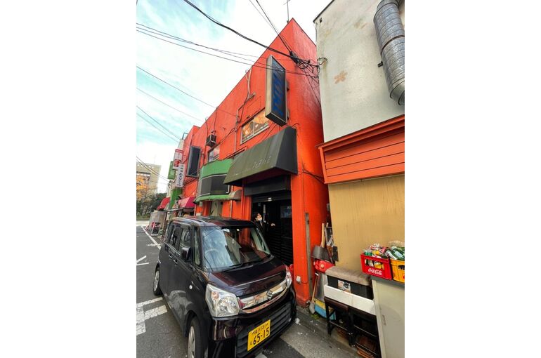 横浜市　飲食店　新装工事　解体風景