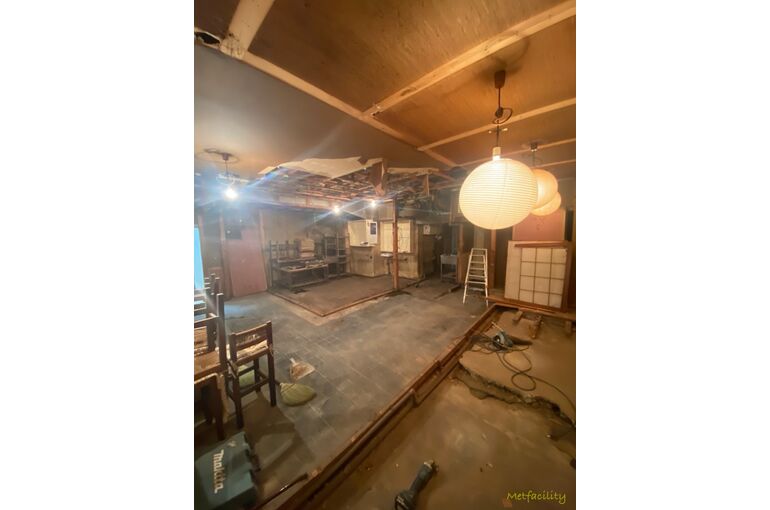 銀座　寿司店　新装工事