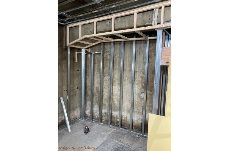 銀座　寿司店 新装工事 下地組状況