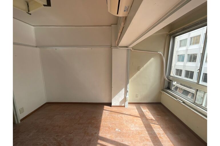 横浜市 某所　時計店　現地調査風景
