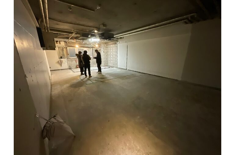 金沢文庫　飲食店　新装工事　現地調査風景